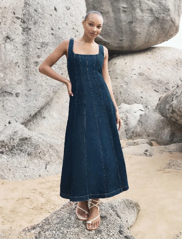 Everyday Women's Fashion Trends Amelia Denim Dress