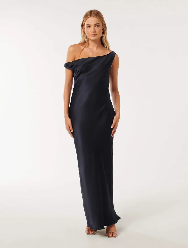 Women's Chic Outfit Blake Satin Tipped Shoulder Maxi Dress