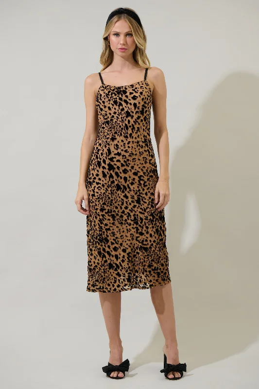 Women's Travel Apparel Cale Leopard Print Velvet Midi Dress