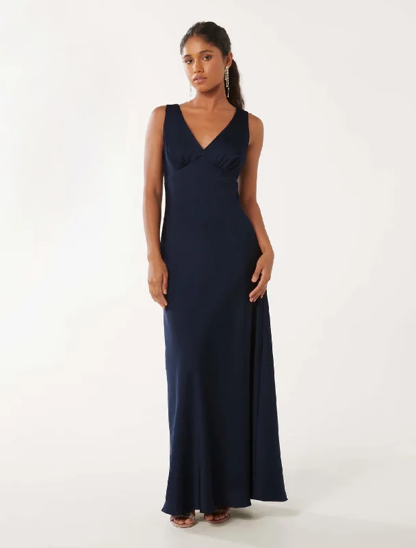 Women's Vintage-Inspired Outfit Cameron Petite V Neck Satin Maxi Dress