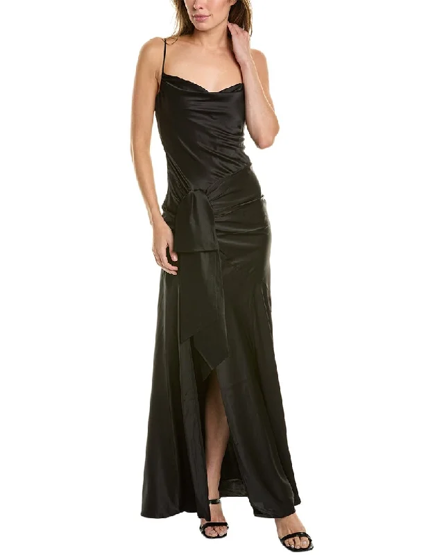 Women's High-Fashion Outfit Cinq à Sept Monti Silk Gown