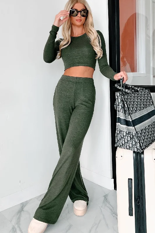 Fashionable Women's Wardrobe Asa Heathered Knit Crop Top & Pants Set (Olive)